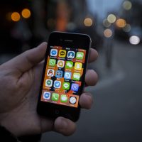 즐겨쓰는 메시지 어플, 과연 안전할까