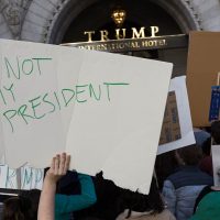 트럼프 행정부 출범, 더 연대하고 더 행동할 때