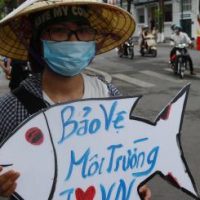 누가 시위대를 폭행했나