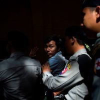 미얀마: 로힝야 취재 기자 2명, 징역 14년형 선고 위기에 처하다