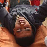 이스라엘: 가자지구 시위대 사상자 속출, 이스라엘군에 무기금수조치 부과해야