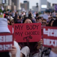 “당신의 싸움이 우리의 싸움입니다”-한국의 여성들에게 보내는 메시지