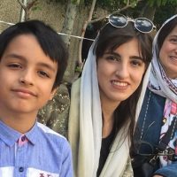 그리운 니마와 메라베에게- 나스린 소토데가 감옥에서 아이들에게 보낸 편지