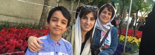 그리운 니마와 메라베에게- 나스린 소토데가 감옥에서 아이들에게 보낸 편지