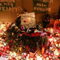 경찰이 구금했던 벨라루스 시위자가 사망했다