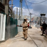 이스라엘, 팔레스타인에 코로나19 백신 제공 거부