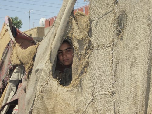 아프가니스탄 국내실향민 400만 명에 대한 지원이 시급하다