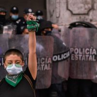 만연한 여성 살해를 제대로 수사하지 못하는 멕시코 정부