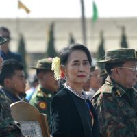 미얀마: 아웅산 수치에 징역 4년 선고∙∙∙자유를 파괴하는 무분별한 행위