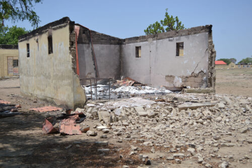 잊혀진 아이들..나이지리아 치복 사건 이후 8년, 아직도 아동 수천 명 강제실종 피해