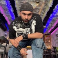 이란: 젊은 시위자의 끔찍한 처형으로 당국의 잔혹성과 추후 유혈사태 위험성 드러나