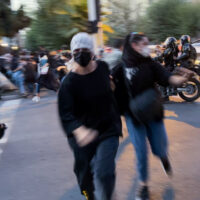 이란,  무자비한 탄압과 ‘마약과의 전쟁’ 재개 속 작년 한 해 853명 사형 집행