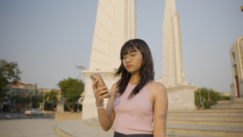 태국: 국가가 지원하는 온라인 젠더기반폭력이 여성과 성소수자 활동가를 침묵시키는데 사용되고 있다