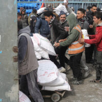 이스라엘/팔레스타인 점령지역: UNRWA 금지 법안은 인도적 지원을 범죄화하는 행위다