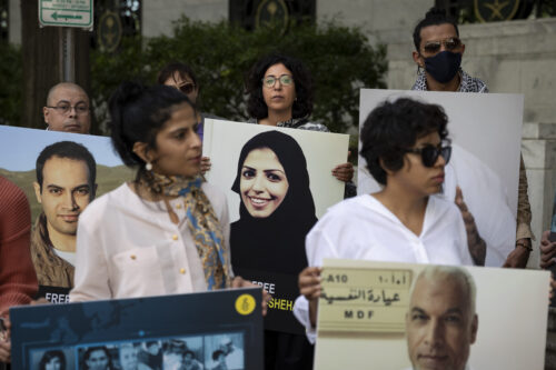 트윗 한 줄로 징역 34년까지 선고 받았던 한 여성의 이야기