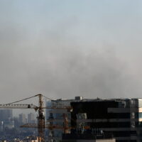 이스라엘-이란 간 전례 없는 적대 행위 격화, 민간인 보호가 시급하다