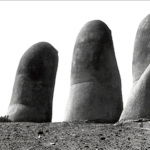 칠레: 피노체트 치하의 삶 “우리가 들을 수 있는 것이라고는 교회 종소리와 사람들의 비명뿐”