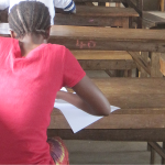 시에라리온: 임신한 여학생 격리하고 시험 응시 금지