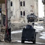 터키: 쿠르드지역 공습으로 수만 명 희생 위기