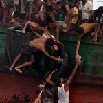 바다에 갇힌 8,000명을 구하라!