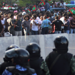 몰디브: 야당 지지자에 대한 폭력 탄압