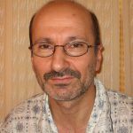 재판 없이 10년 동안 구금된 이라크인, 불공정한 재판으로 5년형을 더 살게 되다.